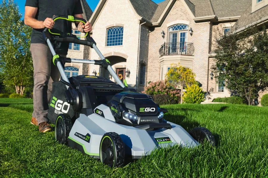 battery powered lawnmower